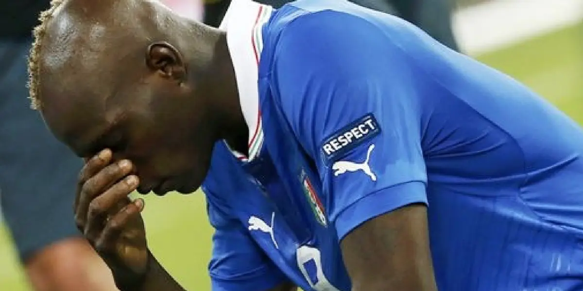 Mario Balotelli ficou sem time na Europa e agora terá que procurar um time de outro continente se quiser jogar este ano