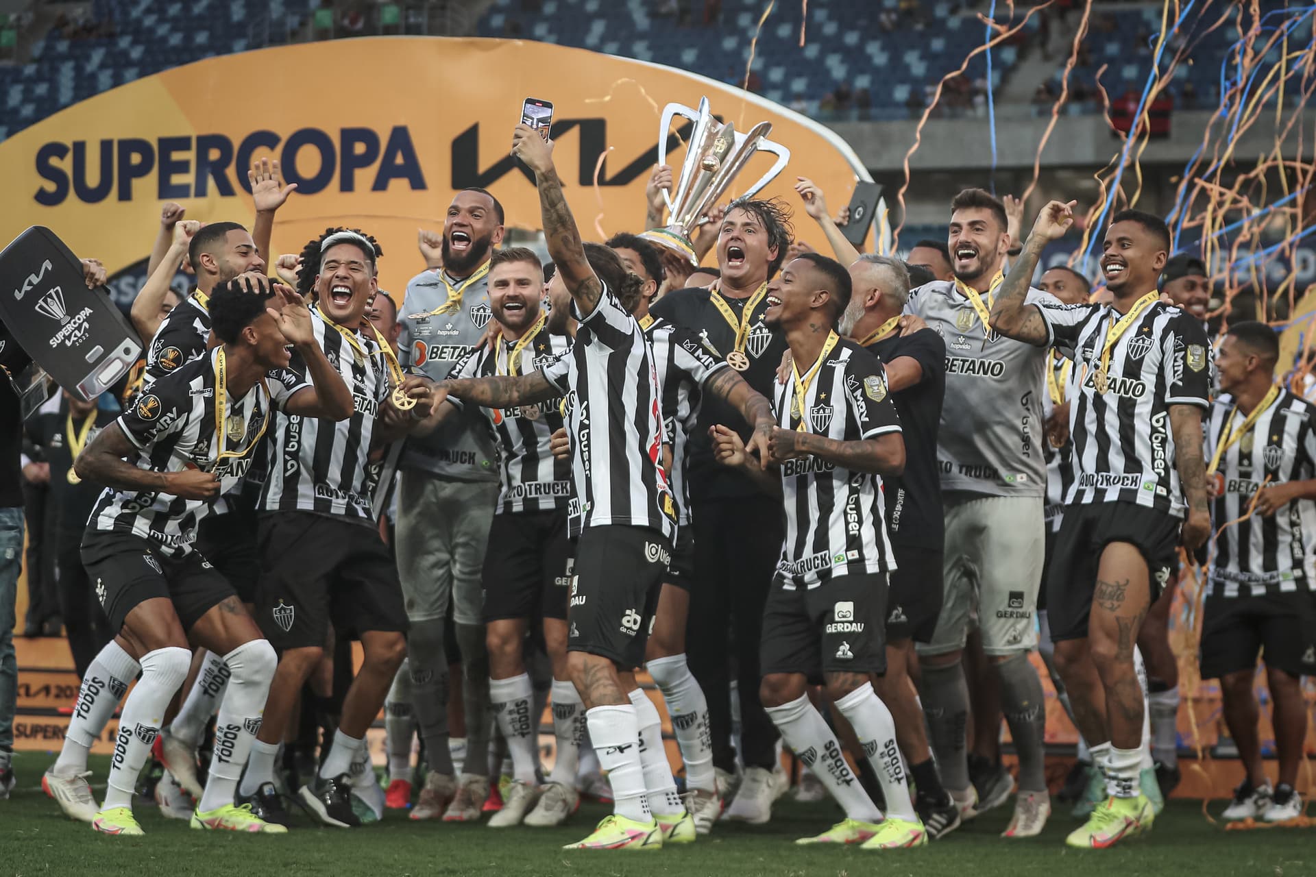 Mecenas do Galo provocou o rival em rede social