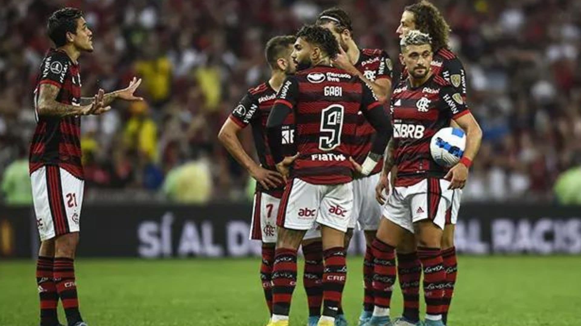 Meia-atacante estava atuando na MLS e manifestou desejo de voltar para o futebol brasileiro