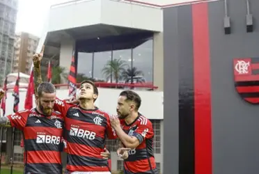 Meia do Flamengo aguarda decisão da diretoria sobre contraproposta