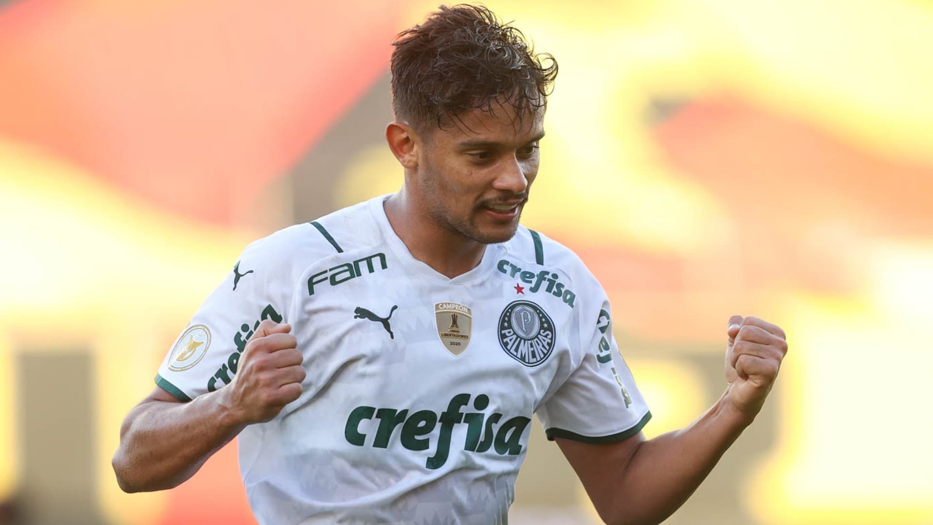 Meia do Nottingham Forest está totalmente inconformado