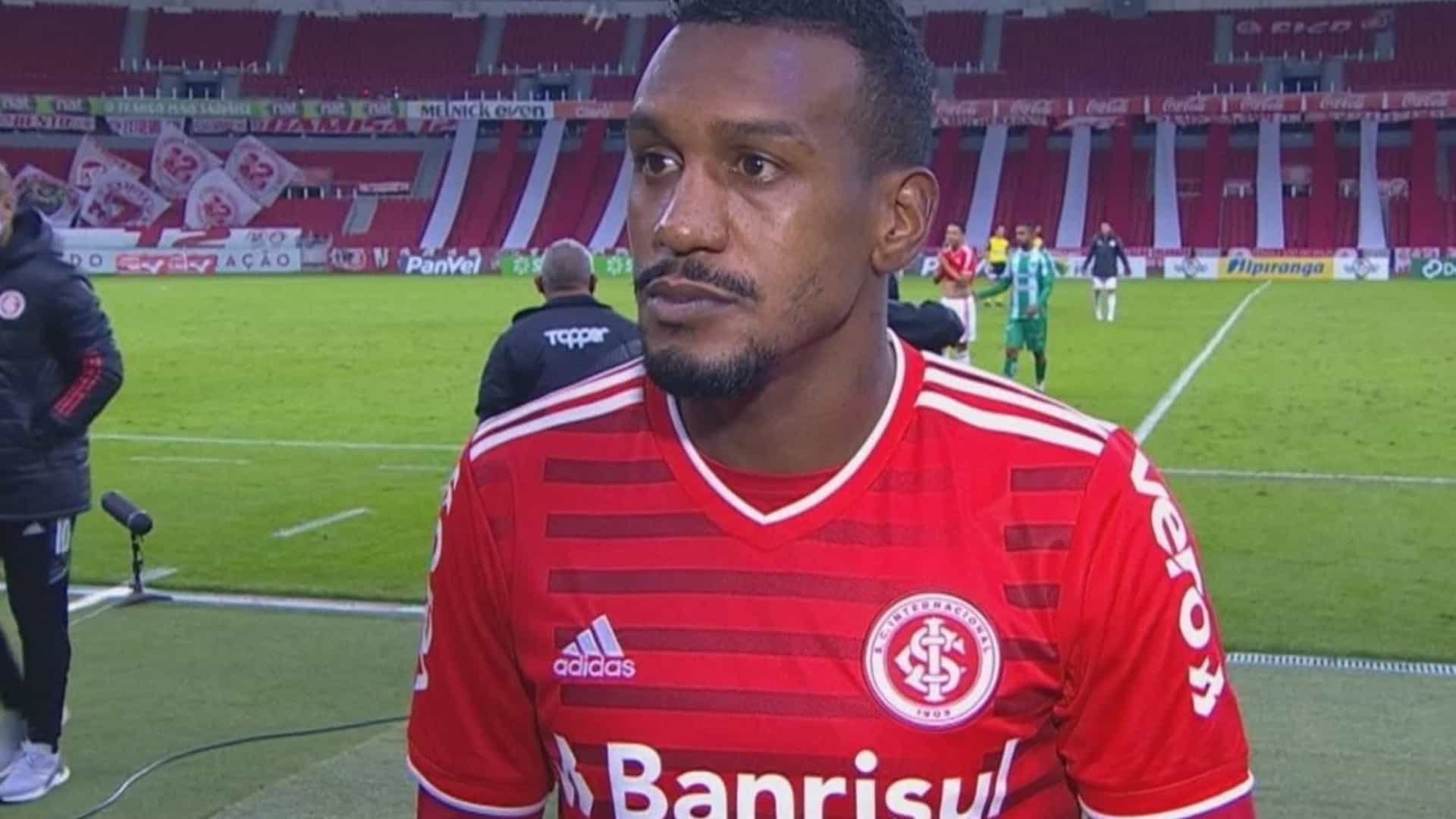 Meia estava no radar do Atlético MG e sua saída era bastante especulada