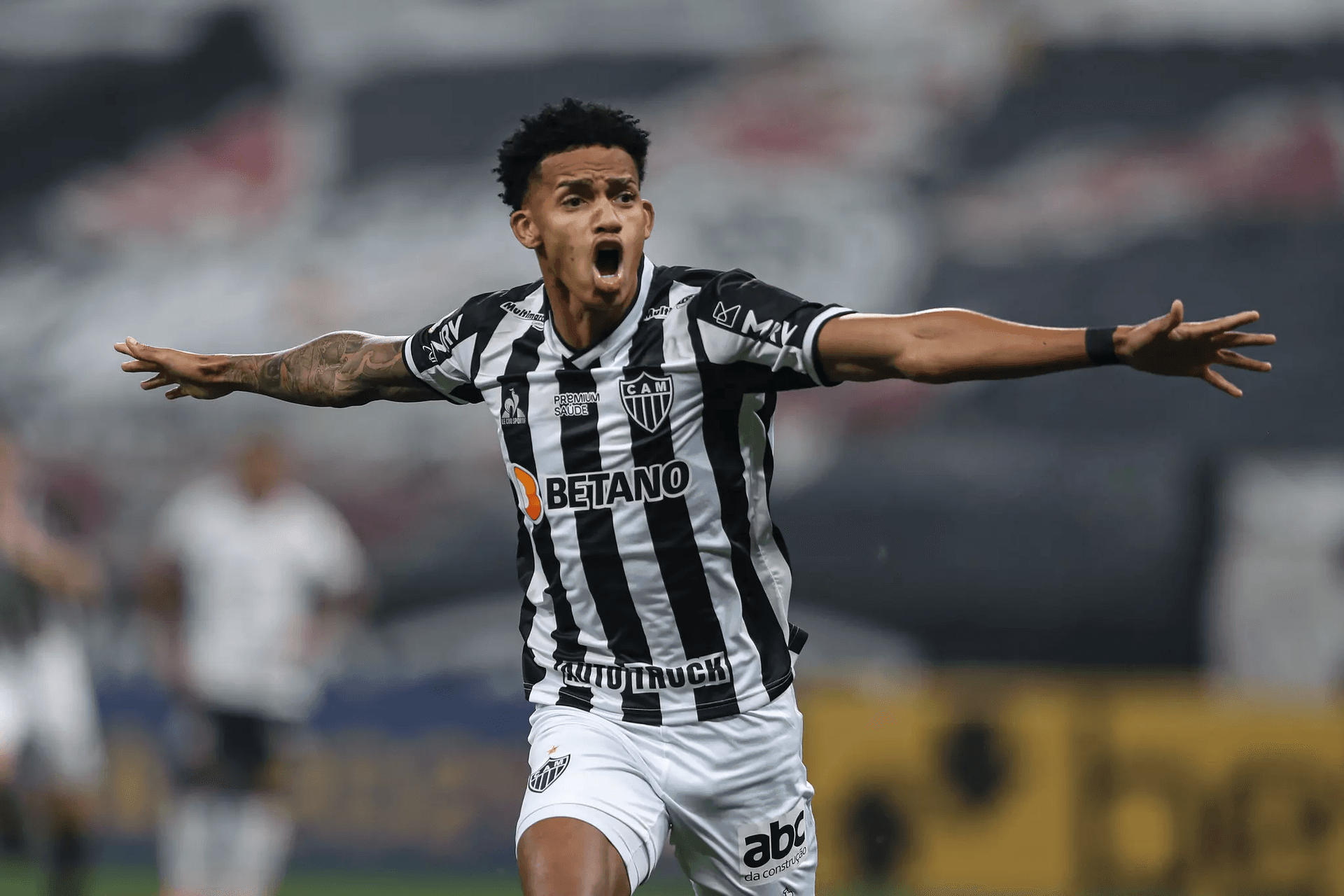 Meio-campista colombiano está de saída e pode render milhões ao Galo