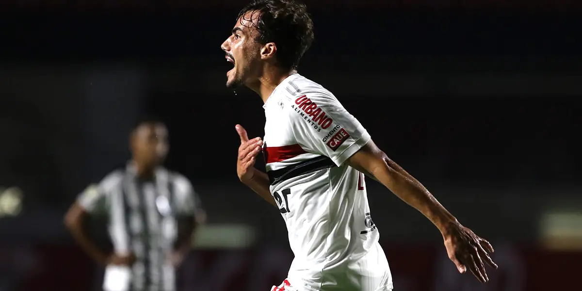 Meio-campista foi destaque na vitória do Tricolor sobre o Corinthains no Majestoso