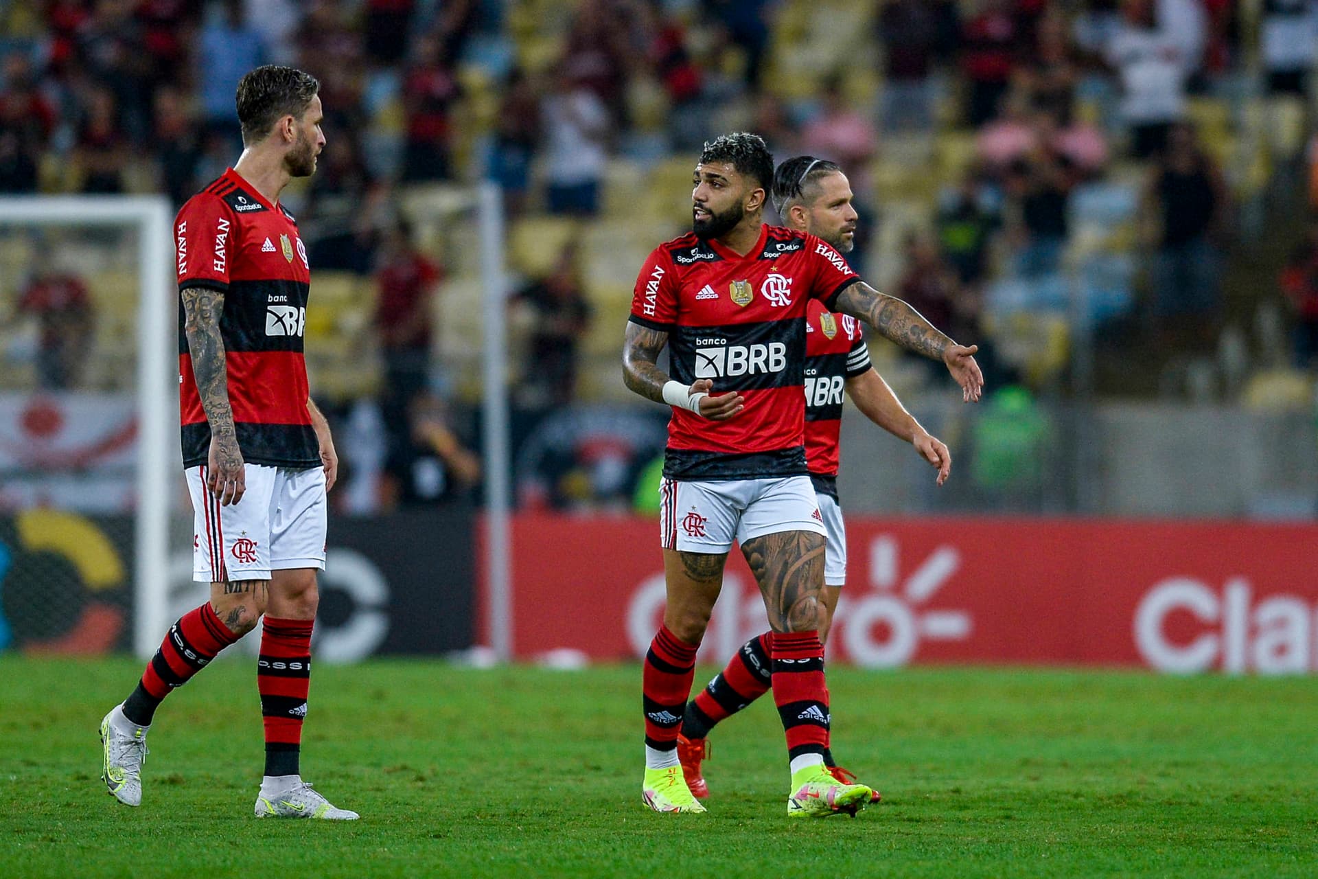 Mesmo com final da Copa Libertadores no horizonte, Flamengo começa a reformular o elenco para 2022 após humilhação na Copa do Brasil