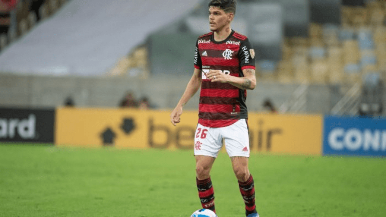 Mesmo com a vitória parcial, torcedores acham motivos para criticar Dorival Júnior