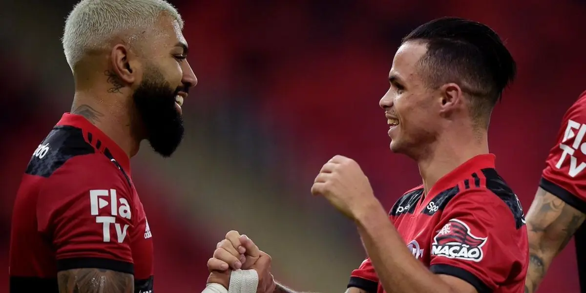 Michael disputa uma vaga como titular na final da Libertadores e cria rivalidade com Gabigol um dia antes