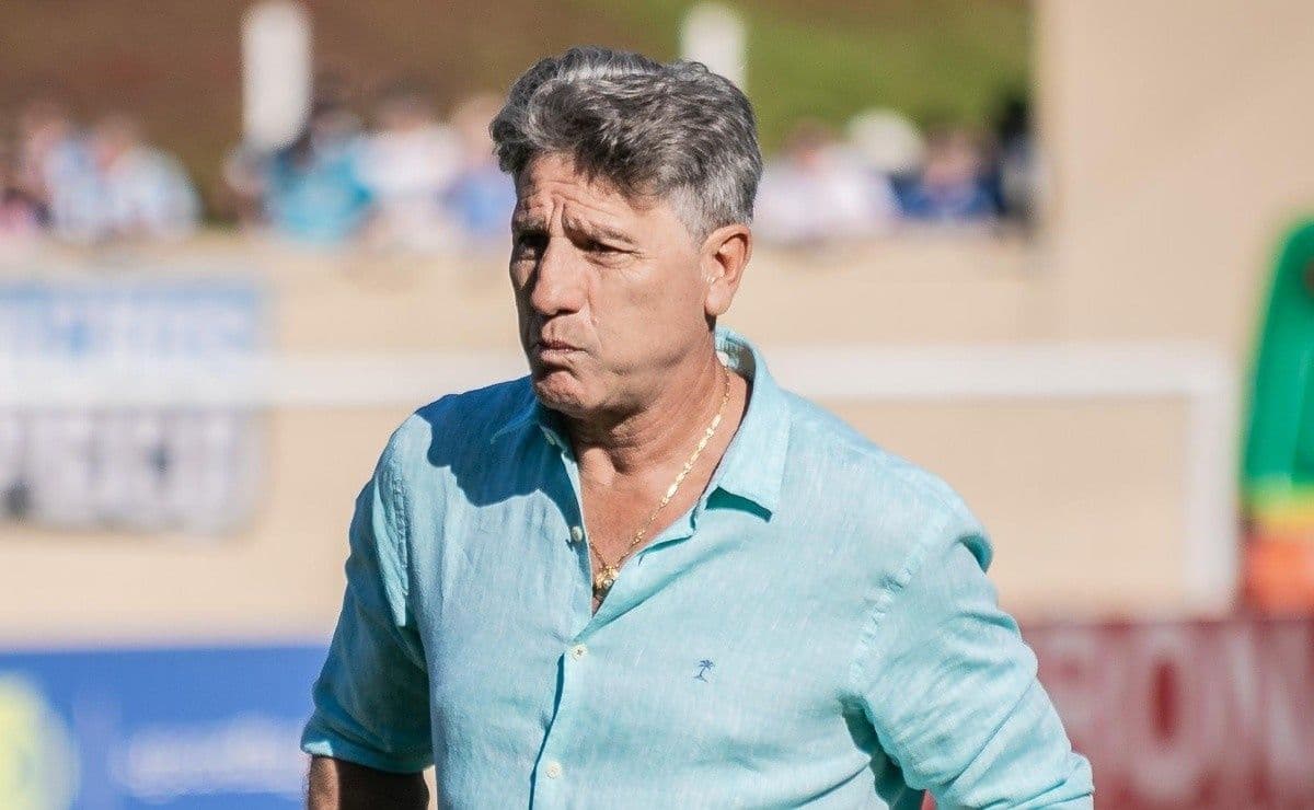Muitos jogadores devem deixar o clube nessa janela de transferências