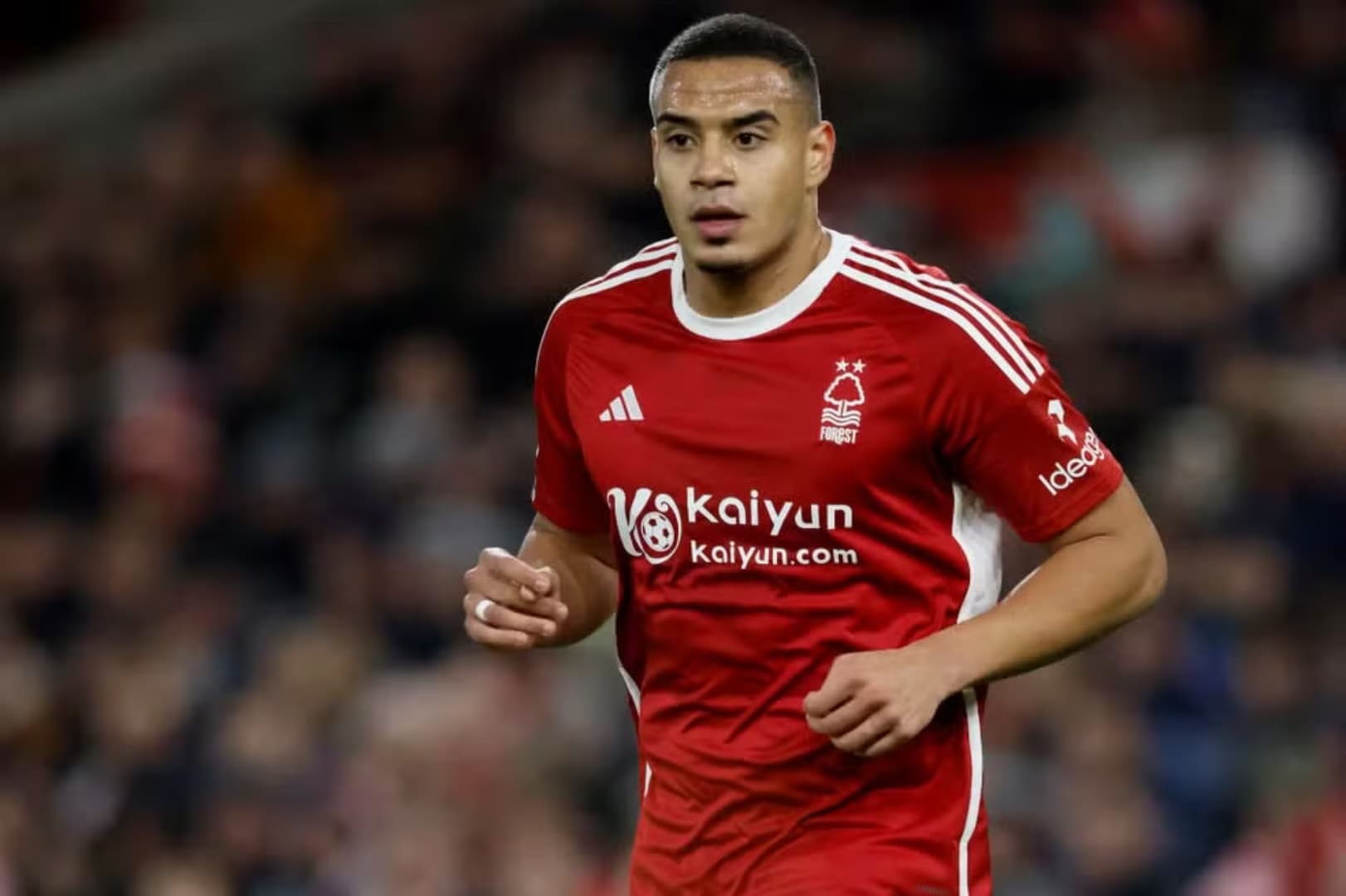Murillo, zagueiro do Nottingham Forest desperta interessa no Chelsea — Foto: Getty Images