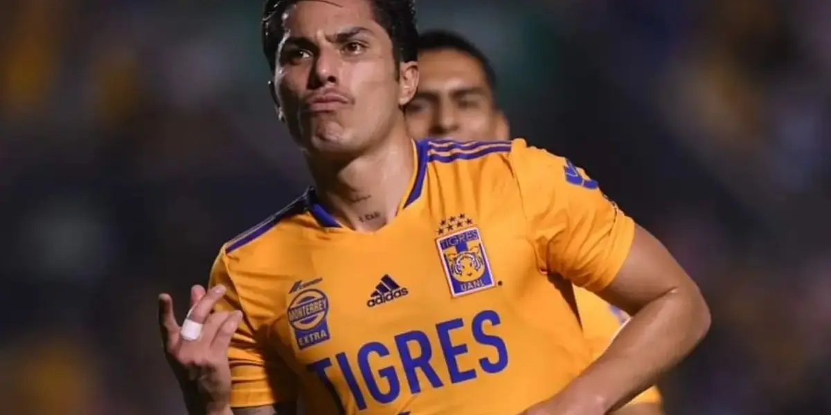 Na mira do Flamengo, defensor mexicano recebeu proposta do exterior