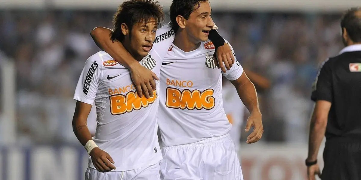 Na última terça-feira, o jovem atacante Deivid Washington fez sua estreia como titular do Santos na derrota para o Newell's Old Boys