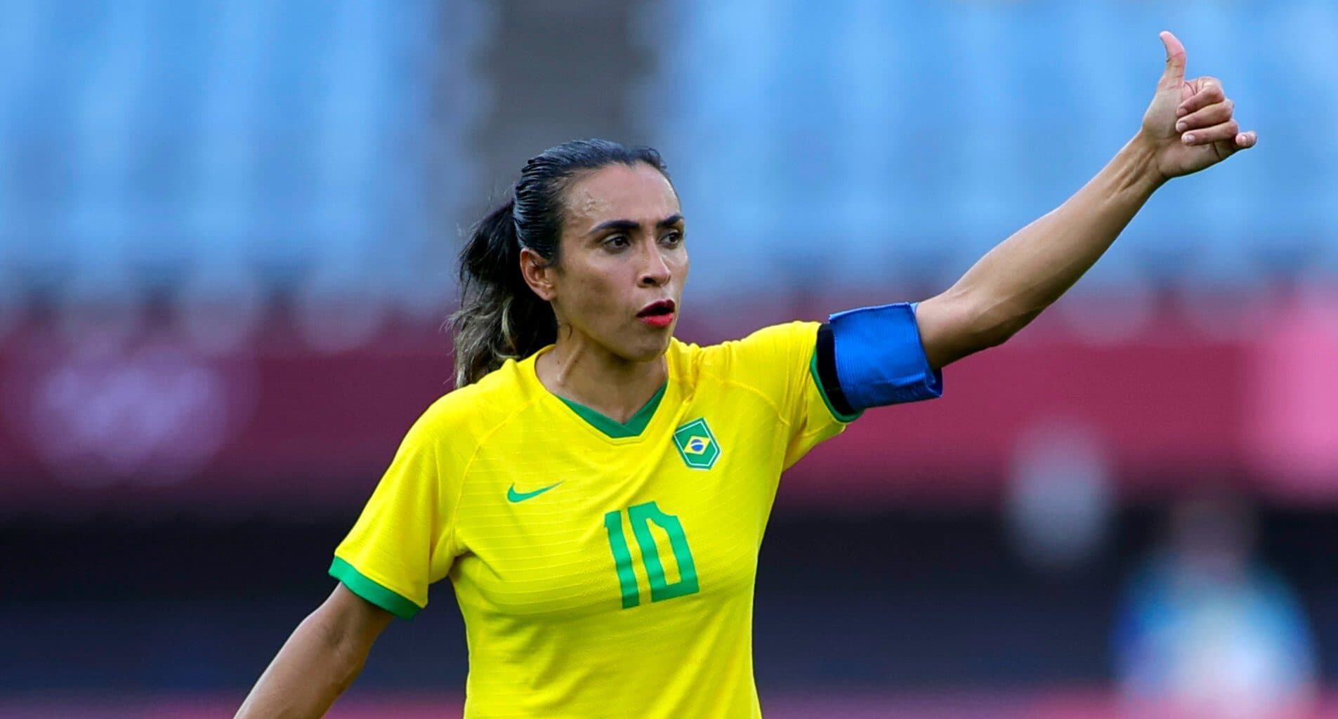 Na véspera do Natal, a melhor jogadora brasileira de todos os tempos mexeu com a Fiel