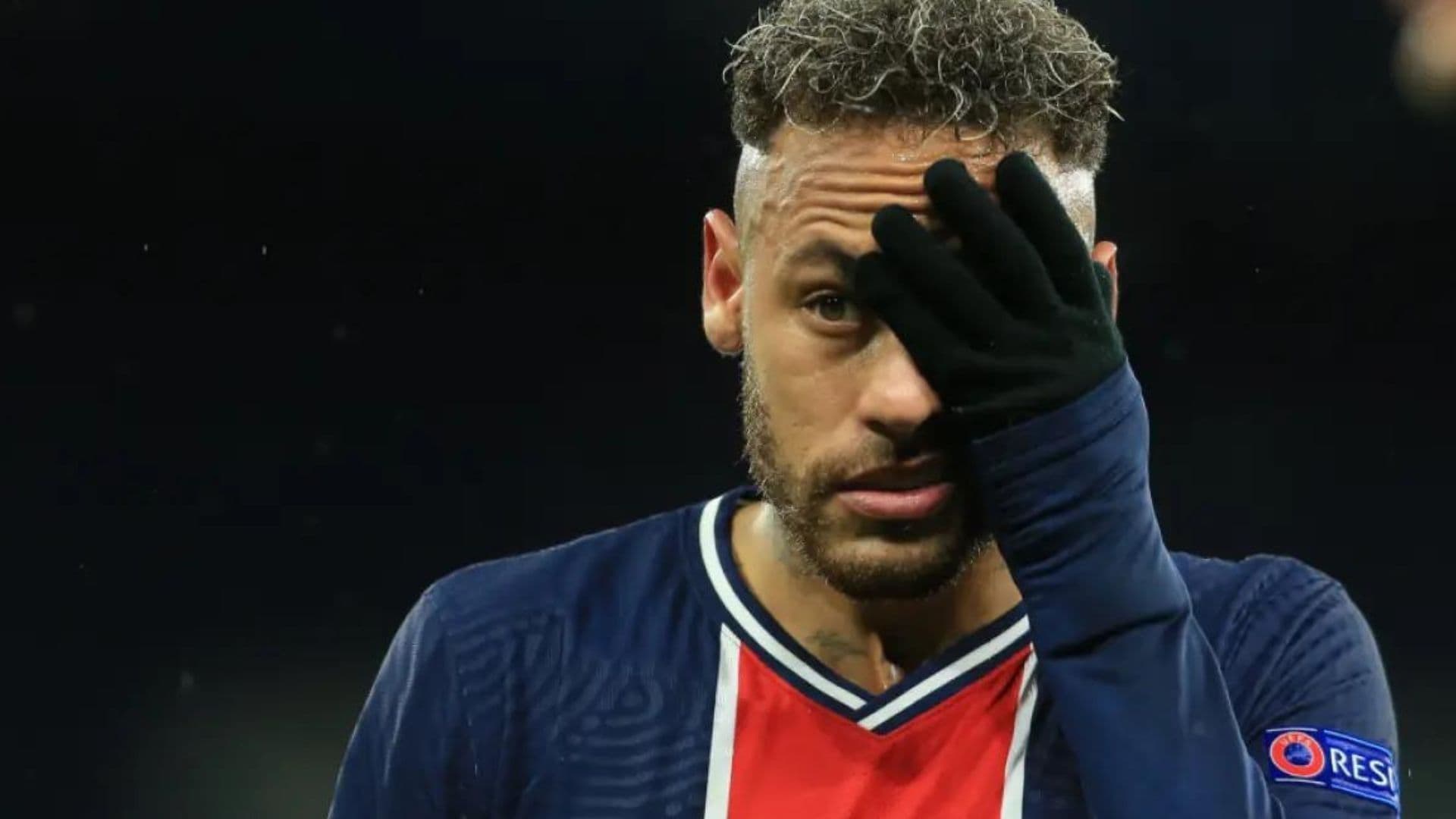 Namoro entre a mãe de Neymar e padrasto indigesto sofreu um pico de crise nesta semana