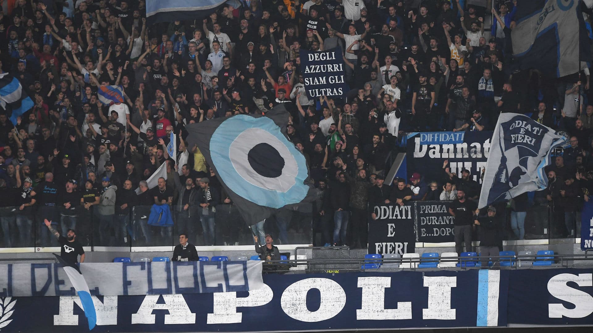 Napoli ainda na esperança de título