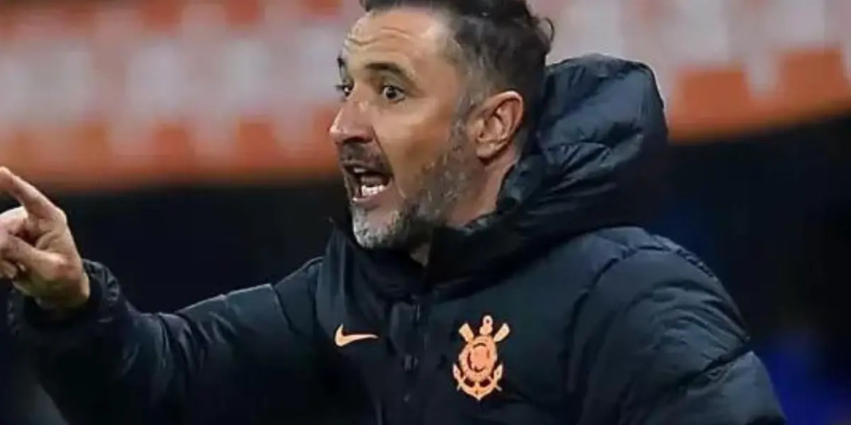 Negociação do Flamengo com VItor Pereira mostrou as fragilidades da diretoria corinthiana
