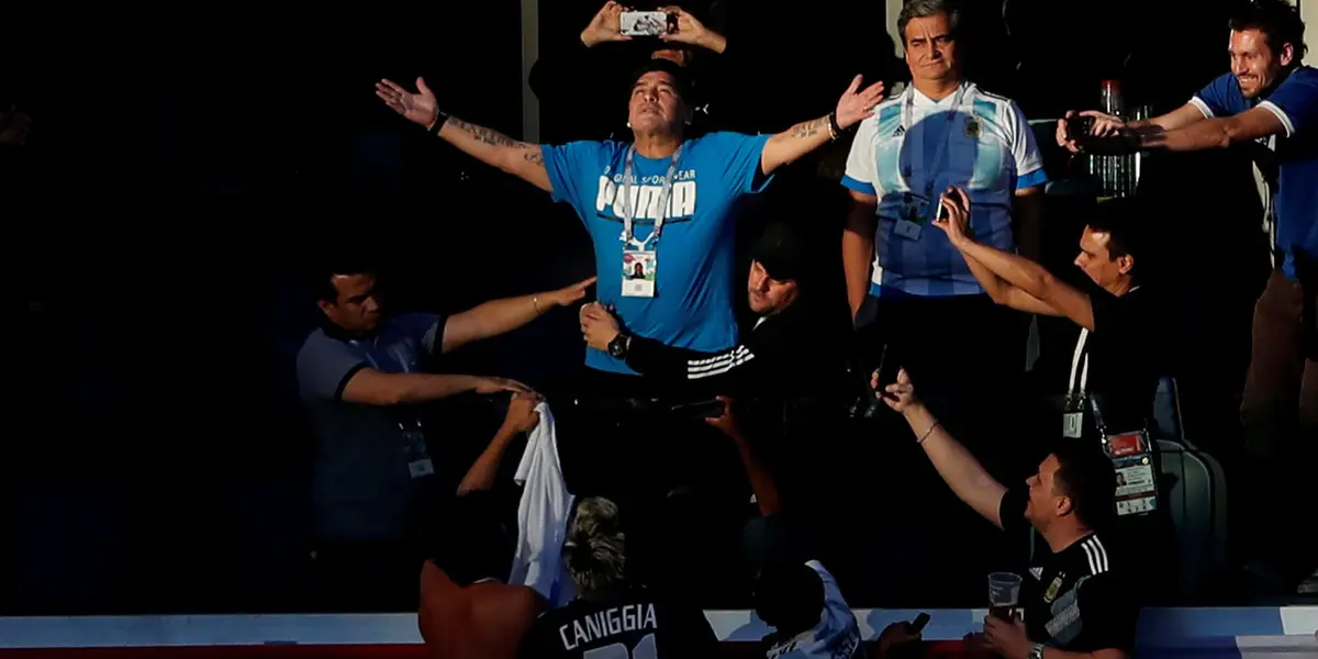 Nesta quinta-feira completa-se um ano da morte do maior ídolo argentino que ganhou diversas homenagens dentro e fora da Argentina