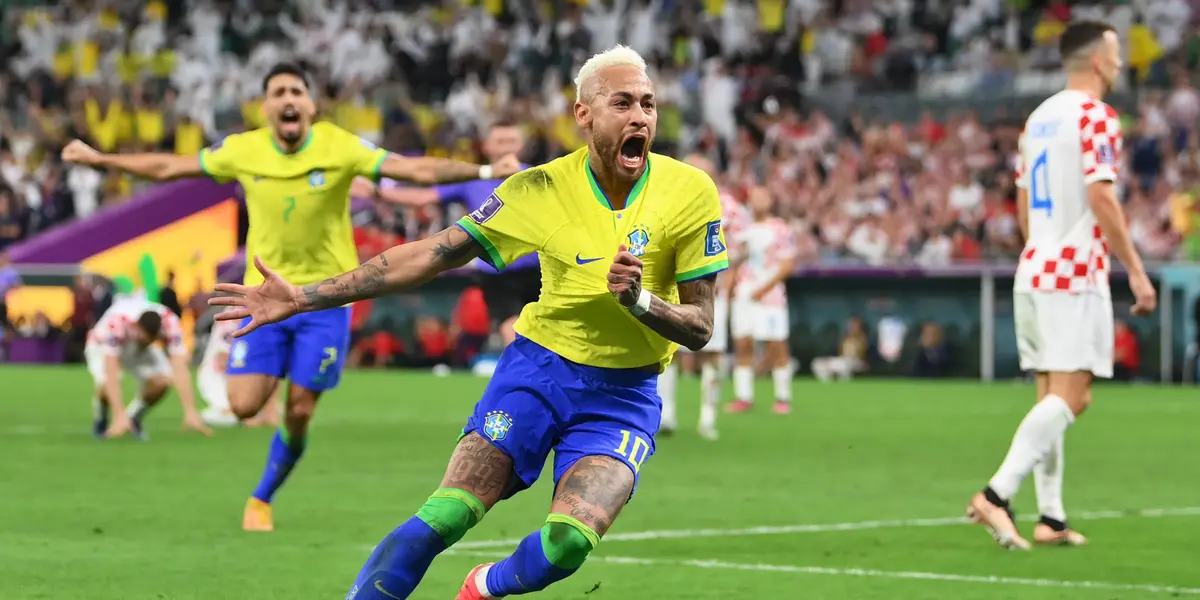 Neymar comemora gol contra a Croácia