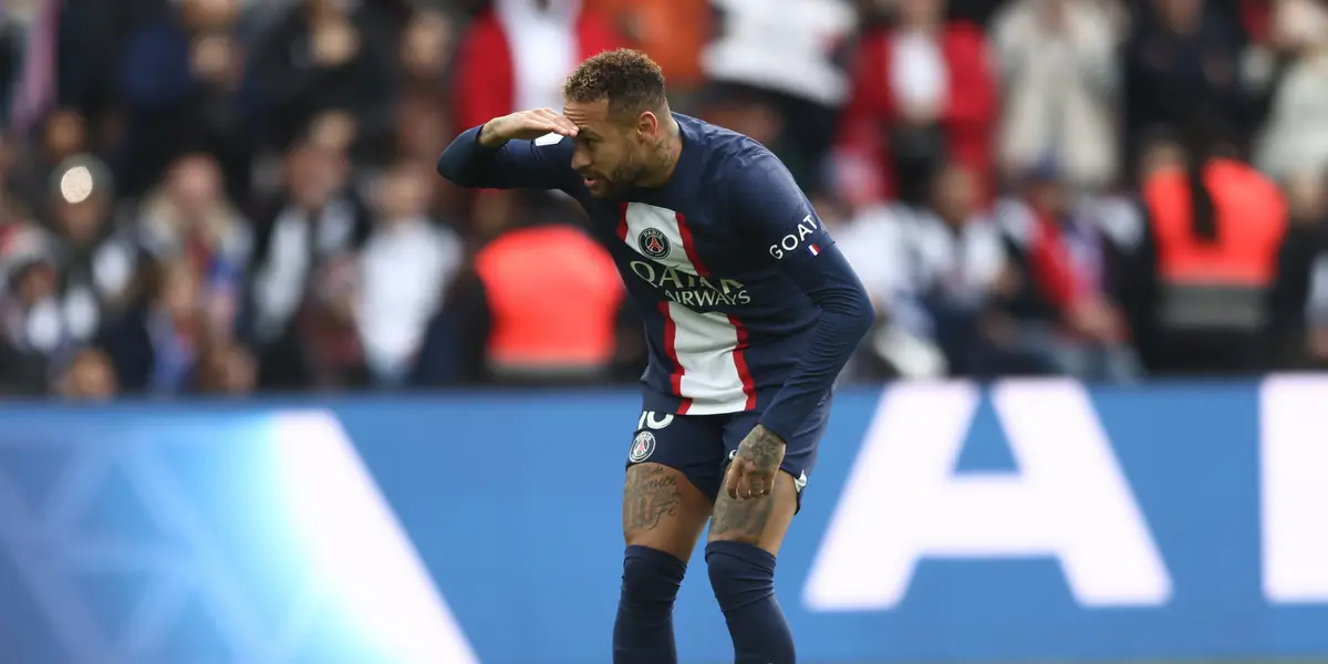 Neymar Júnior pode perder vaga no Paris Saint-Germain por transferência