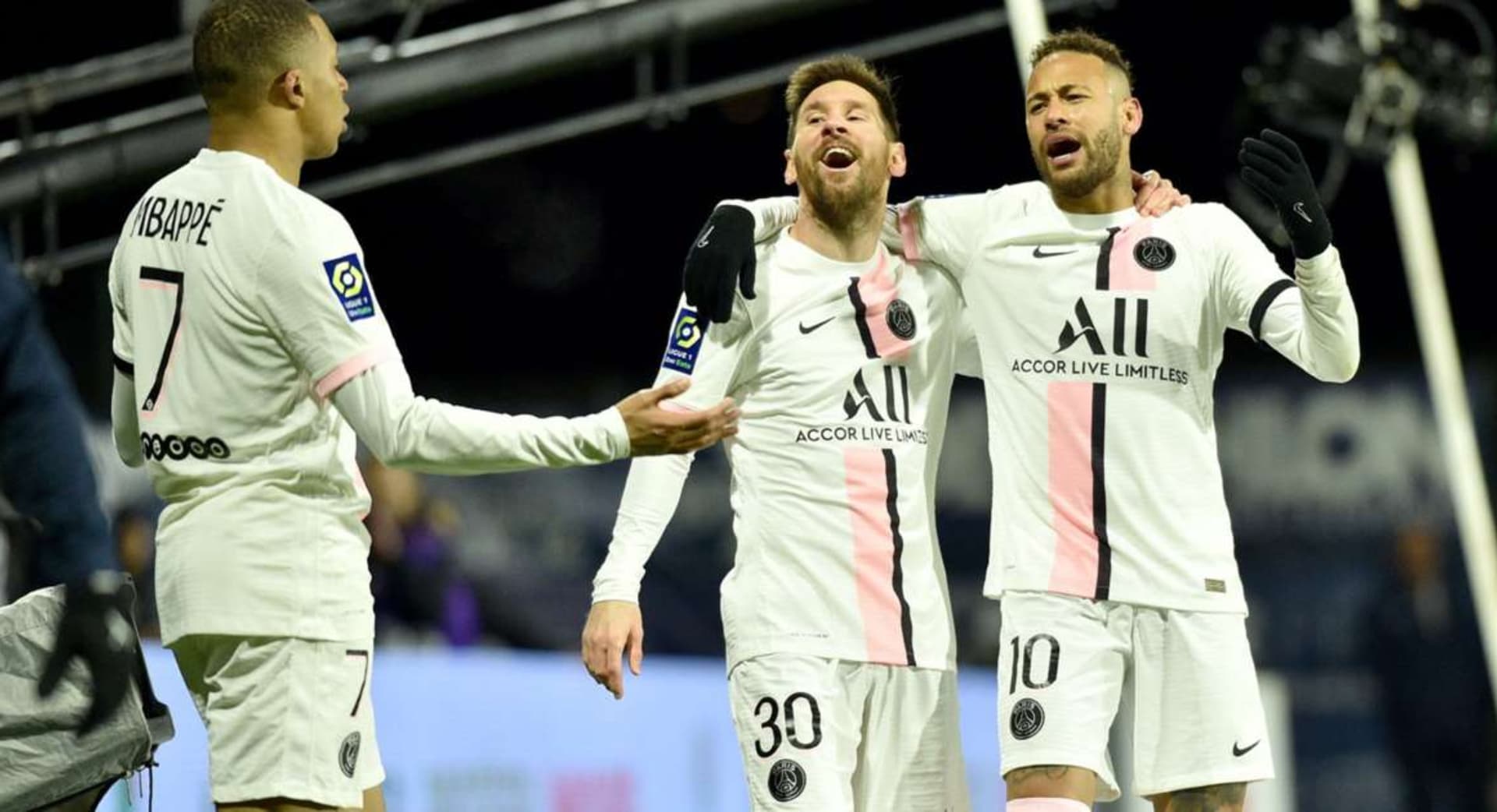 Neymar, Mbappé e Messi de novo em grande forma frente ao Clermont Foot 63