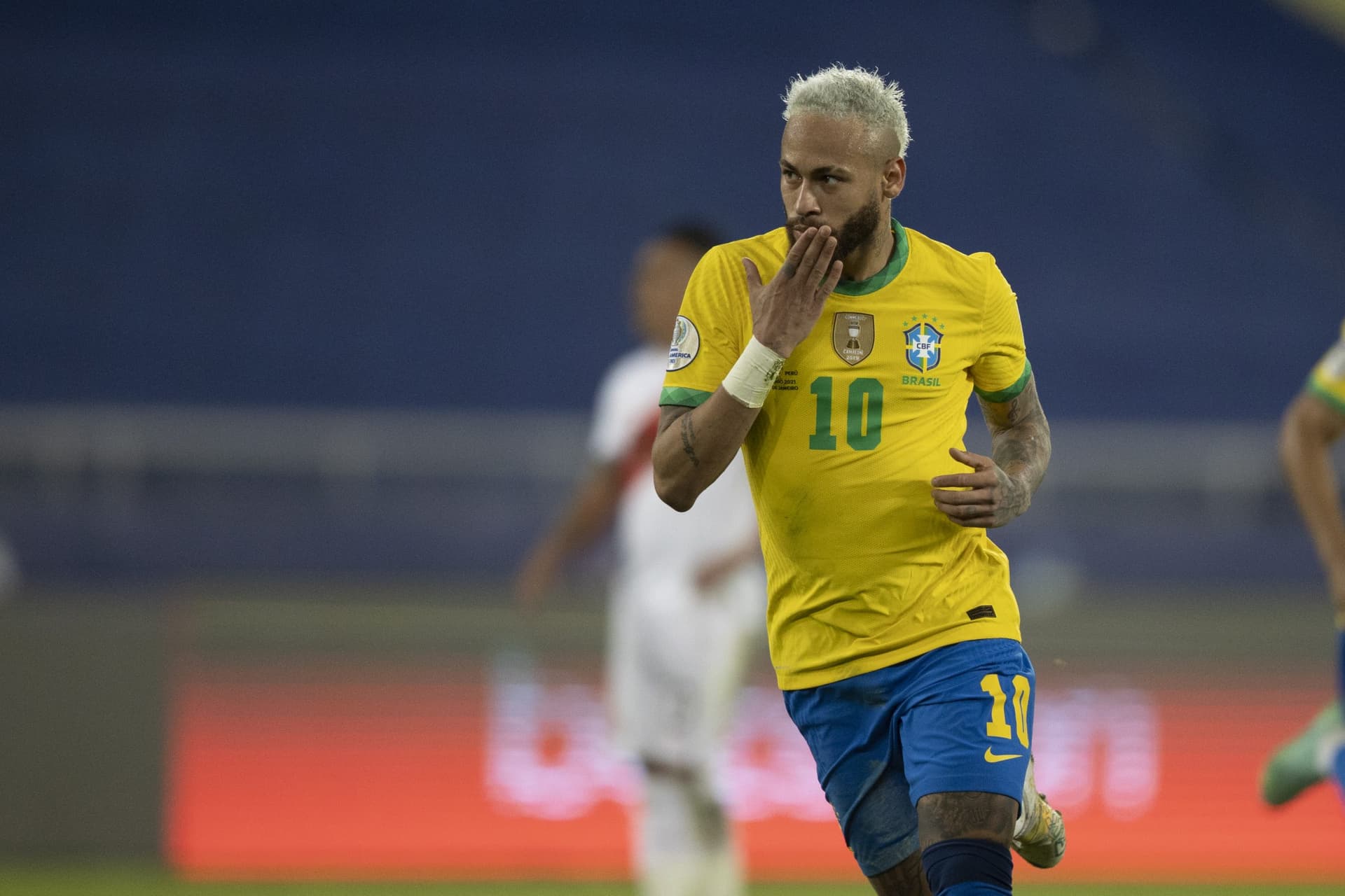 Neymar não perdeu mais uma oportunidade de criticar a Conmebol