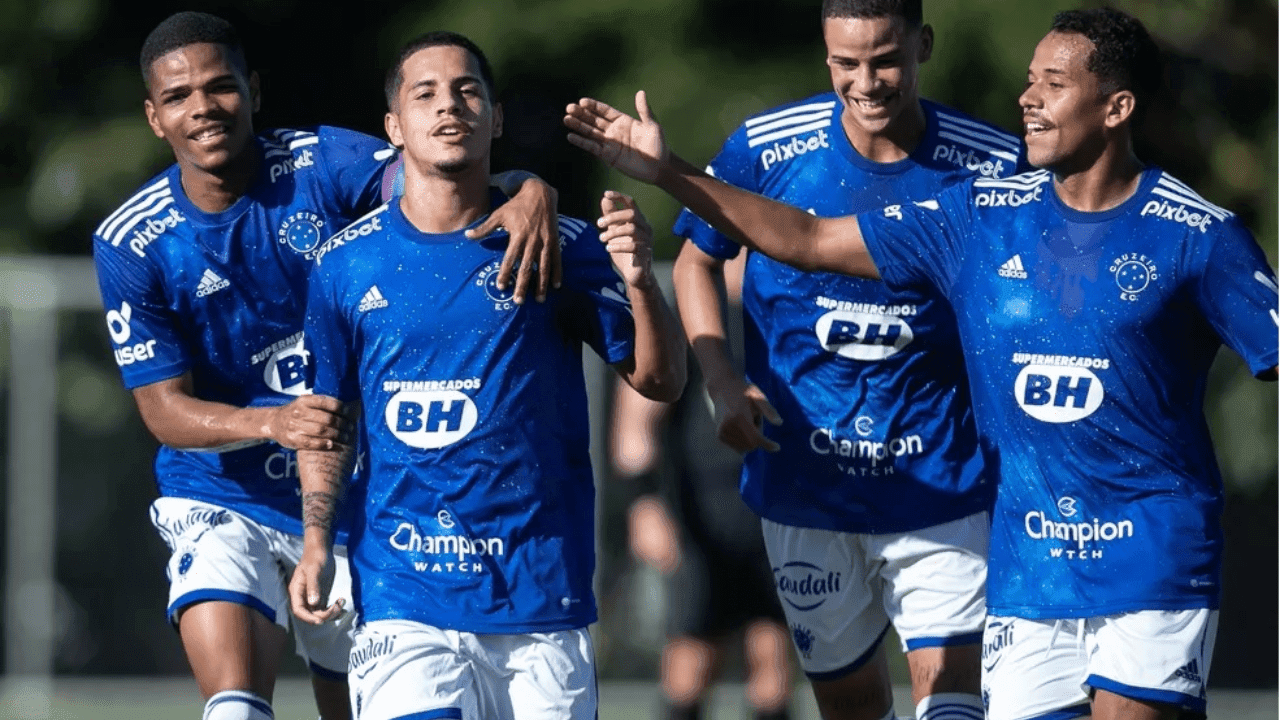 No confronto de ida das oitavas de final da Copa do Brasil 2023, o Grêmio recebeu o Cruzeiro na Arena do Grêmio