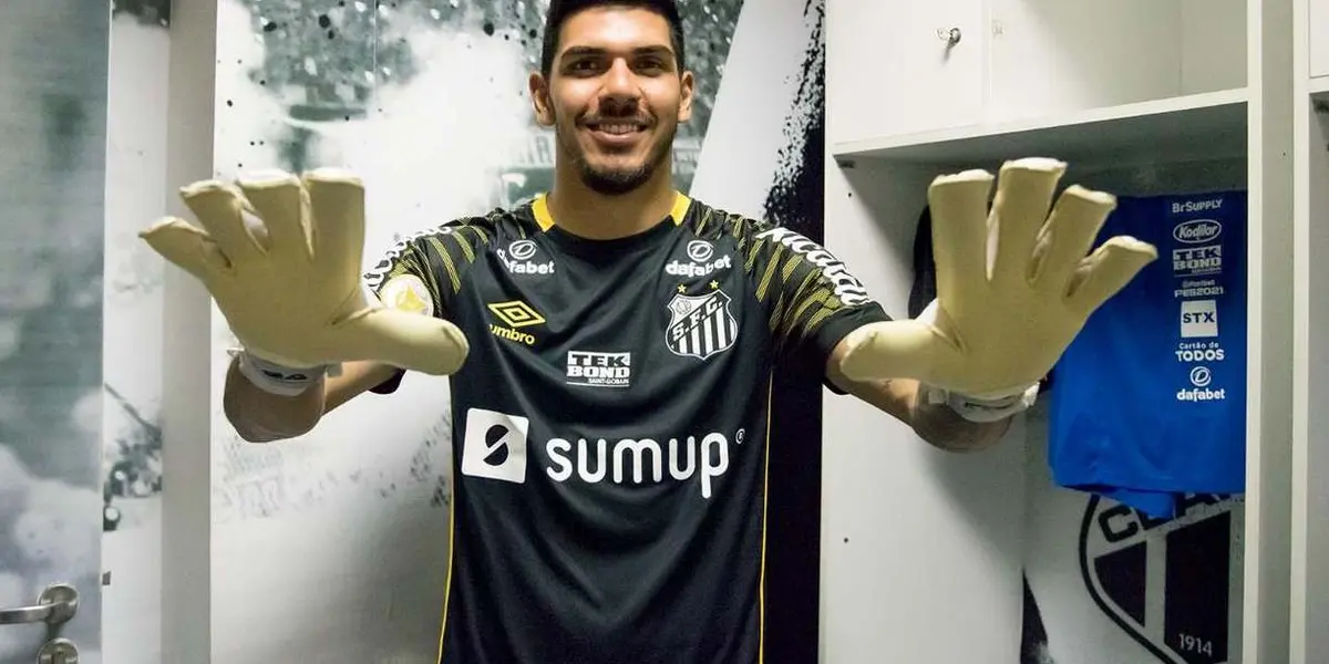 Novo goleiro pode custar caro aos cofres do Flamengo