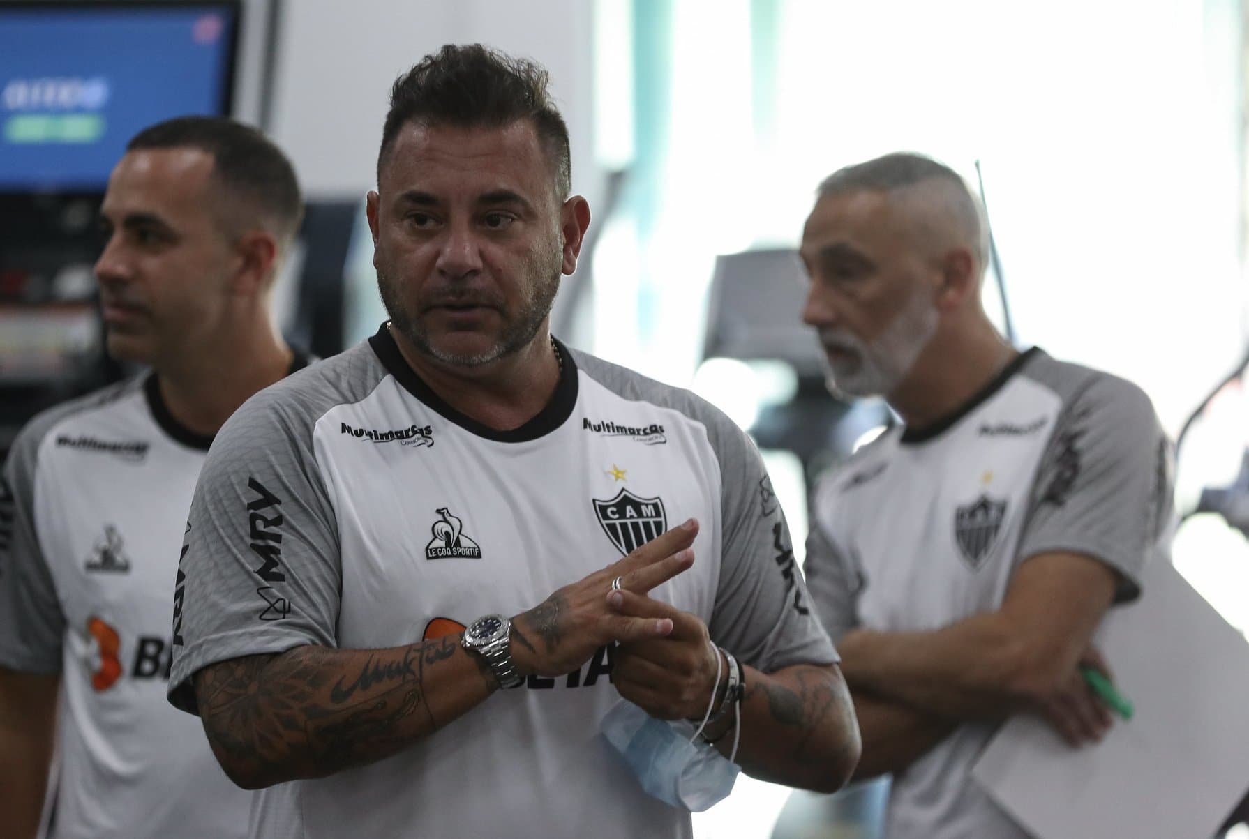 Novo treinador do Galo comentou sobre dificuldade de trabalhar no futebol brasileiro
