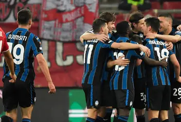 Num dos jogos mais empolgantes das oitavas, italianos e alemães medem forças