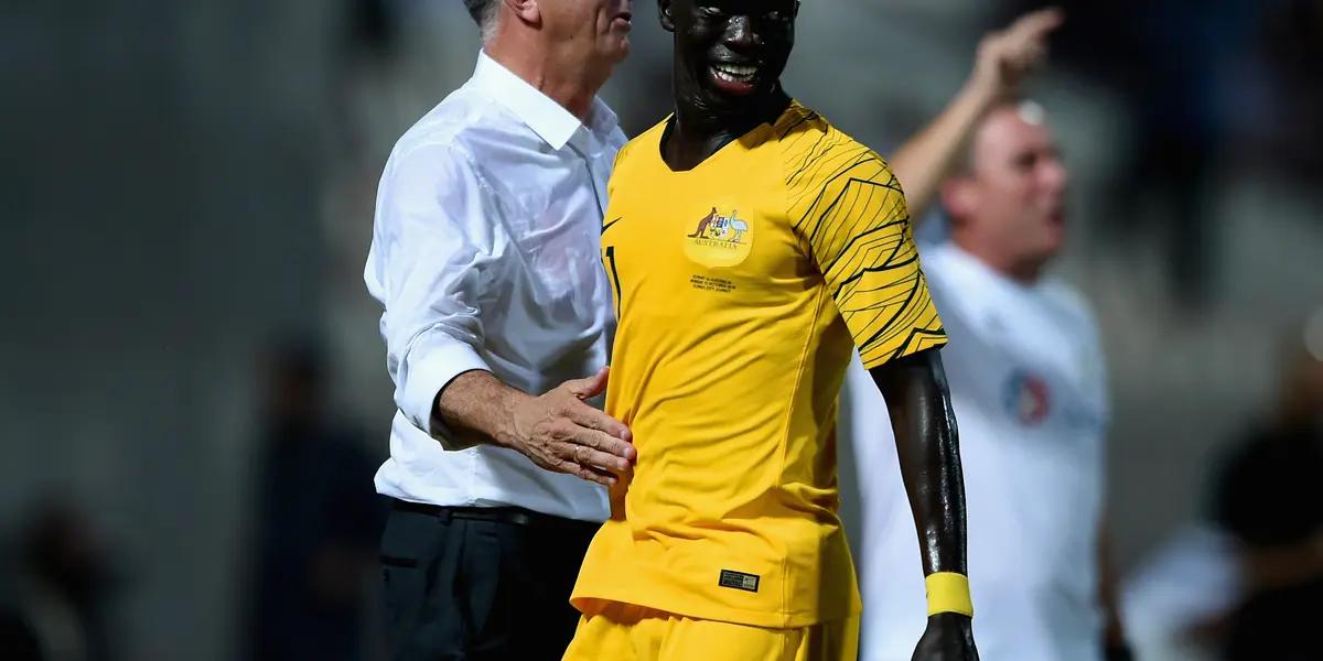 O ala, nascido em um campo de refugiados no Quênia, marcou o último gol da Austrália contra o Peru pela passagem para o Catar 2022. O jogador garantiu que seu pênalti serviu de agradecimento ao país oceânico.