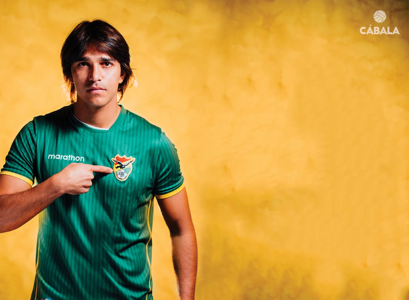 O atacante boliviano marcou 17 gols em todas as eliminatórias da Conmebol que disputou. Ele só tem Luis Suárez e Messi pela frente