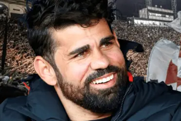 O atacante espera uma movimentação de mercado para definir o futuro