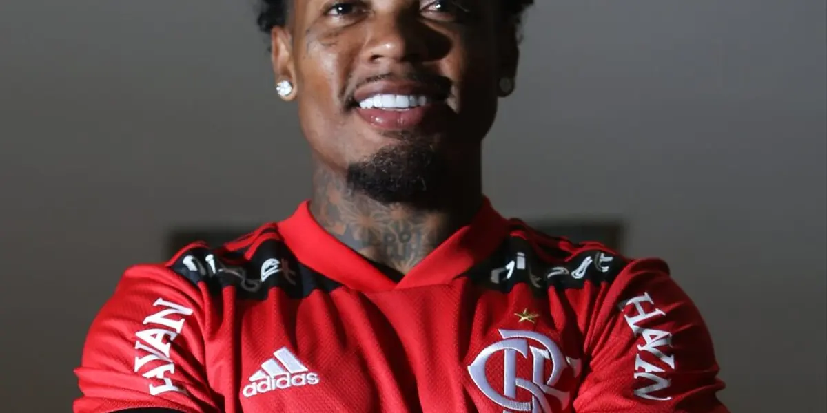 O atacante Marinho se tornou o primeiro reforço do Mengão para este 2022.