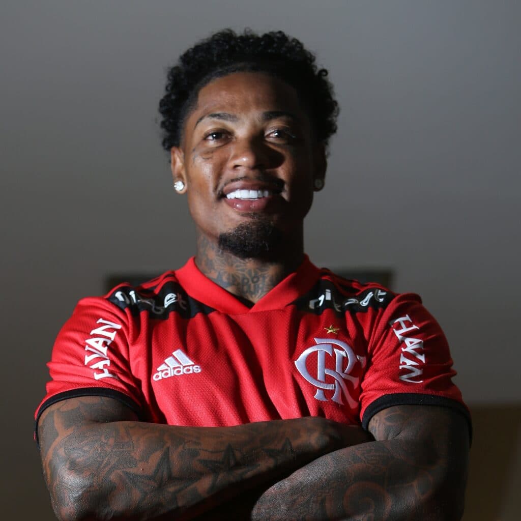 O atacante Marinho se tornou o primeiro reforço do Mengão para este 2022.