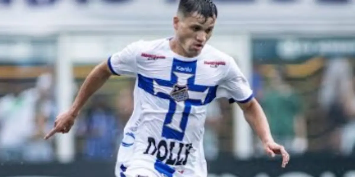 O atacante Ronald, de 26 anos, formado nas categorias de base do Internacional.