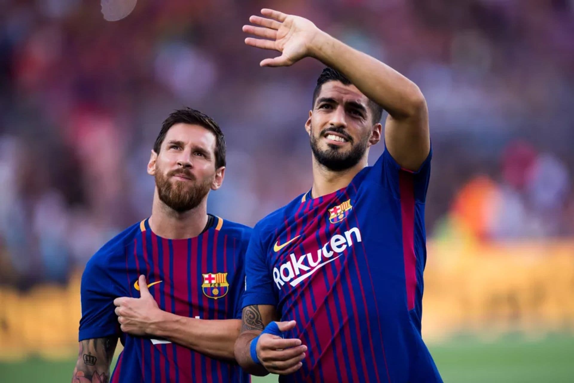 O atacante uruguaio Luis Suárez conversou com Lionel Messi sobre o Grêmio e a resposta anima a torcida gremista como nunca antes