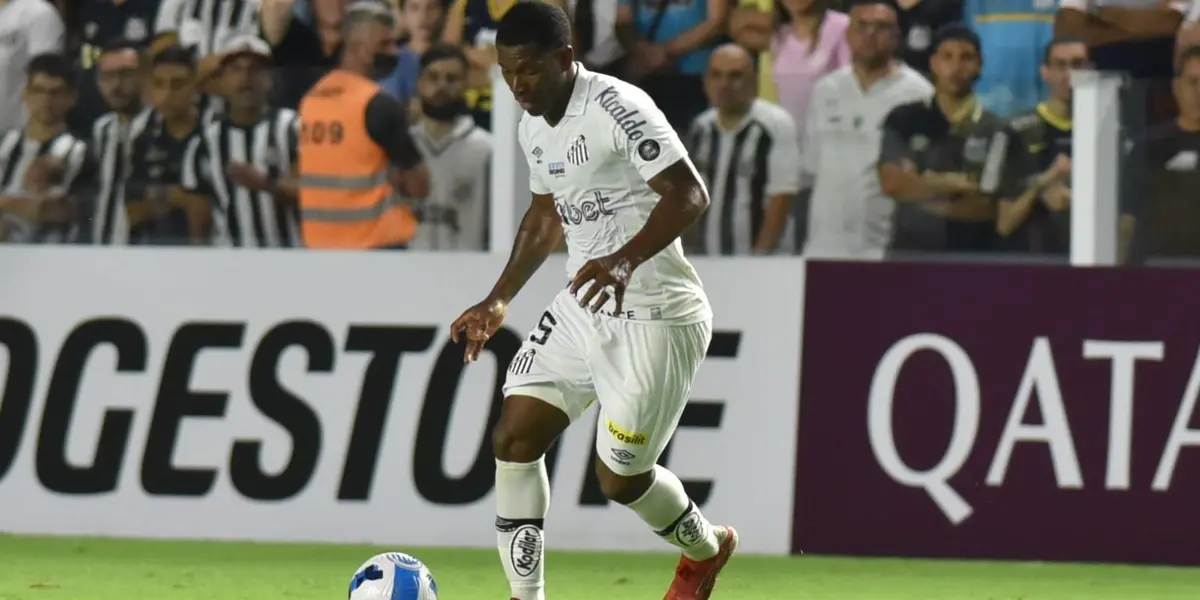 O atacante voltou a marcar com a camisa alvinegra e tenta recuperar a confiança