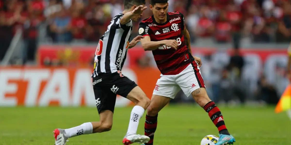 O Atlético Mineiro venceu o Flamengo por 2 a 1 na Copa do Brasil, onde o Eduardo Vargasfoi titular e foi substituído aos 63'.