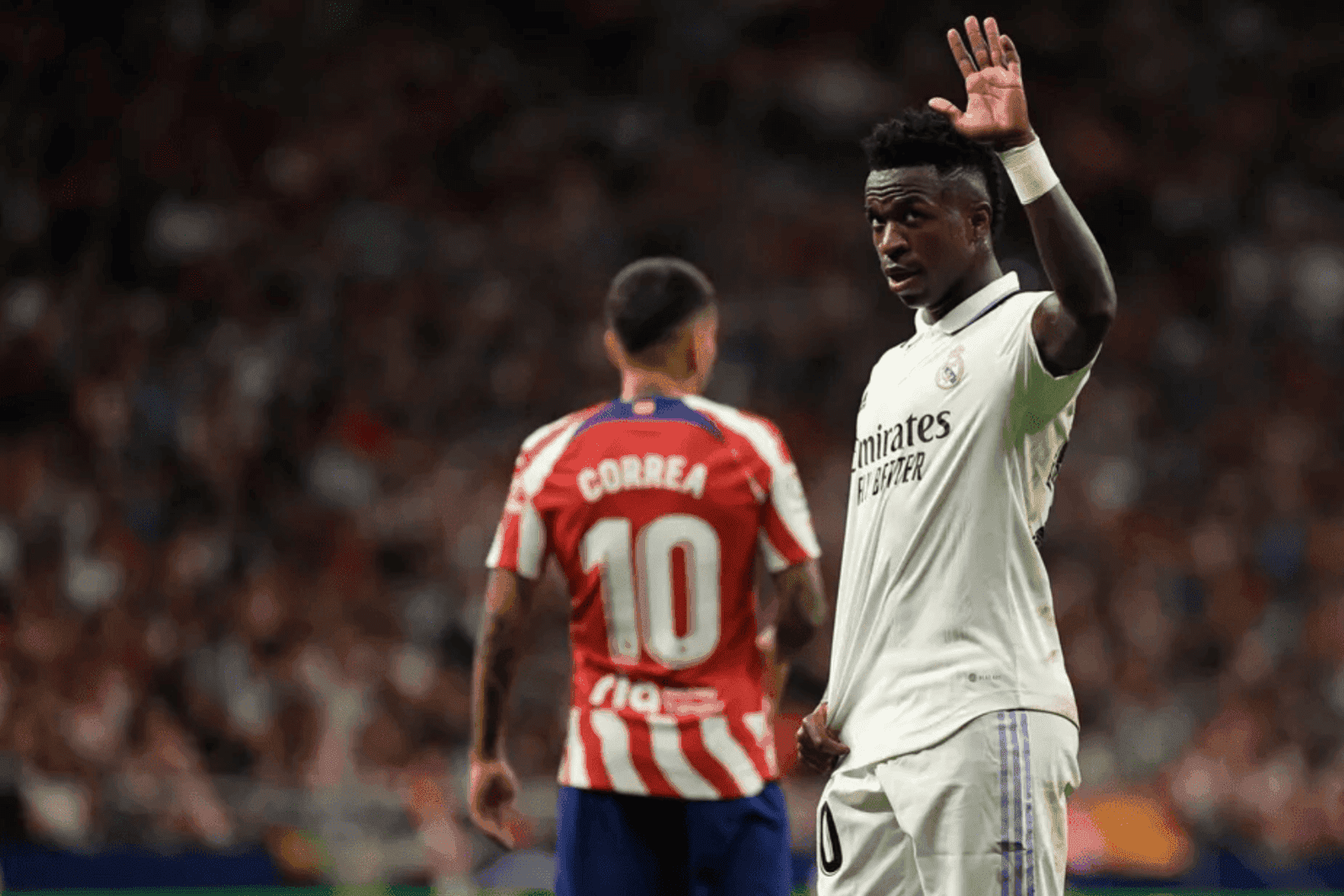 O Barcelona venceu o Real Madrid por 2 a 1, mas o que revoltou a todos foi a ameaça que Vini JR sofreu