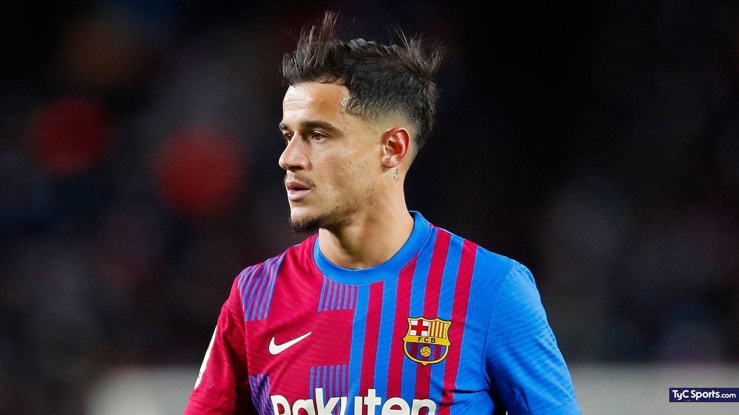 O brasileiro é um dos descartados de Xavi Hernández para o resto da temporada e sua saída está cada vez mais próxima. O Arsenal é uma das equipes interessadas em sua contratação.