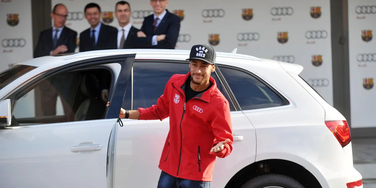 O brasileiro é um dos maiores fãs de carros do mundo do futebol e tem verdadeiras joias