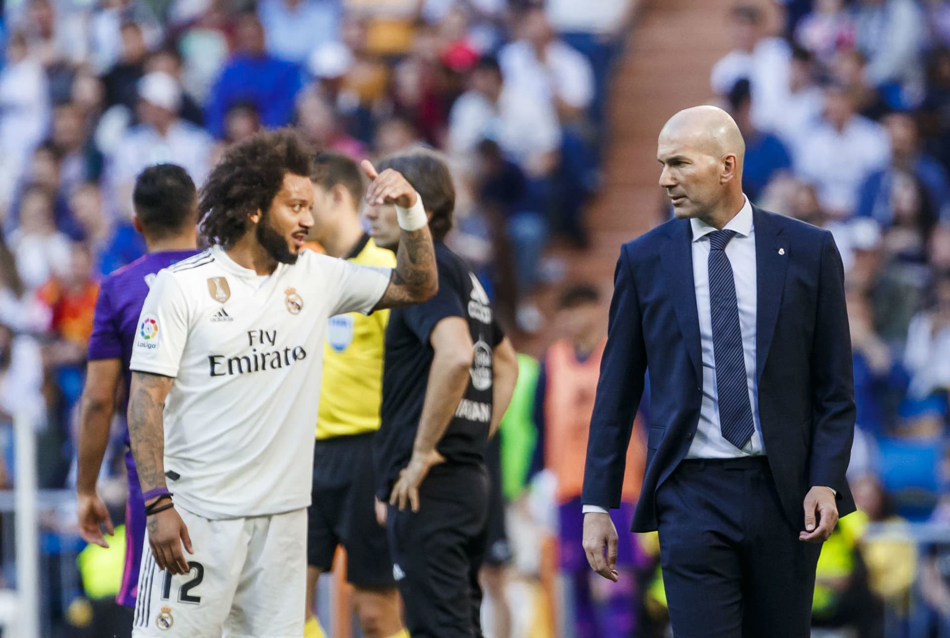 O brasileiro ficou de fora do Real Madrid vs. Granada por decisão técnica, mas não por luta como havia escorregado no início. Do clube 'branco' eles esclareceram o suposto encontro