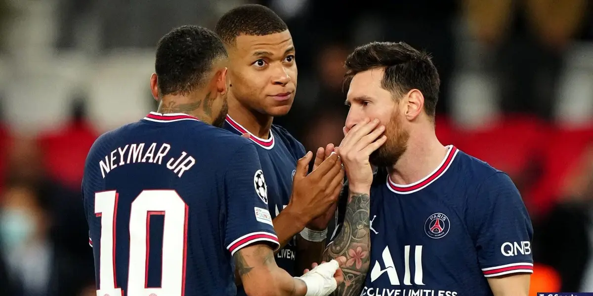 O brasileiro, que volta aos treinos hoje, sofreu as consequências da derrota na Liga dos Campeões e Kylian não gostou que seus companheiros fossem repreendidos