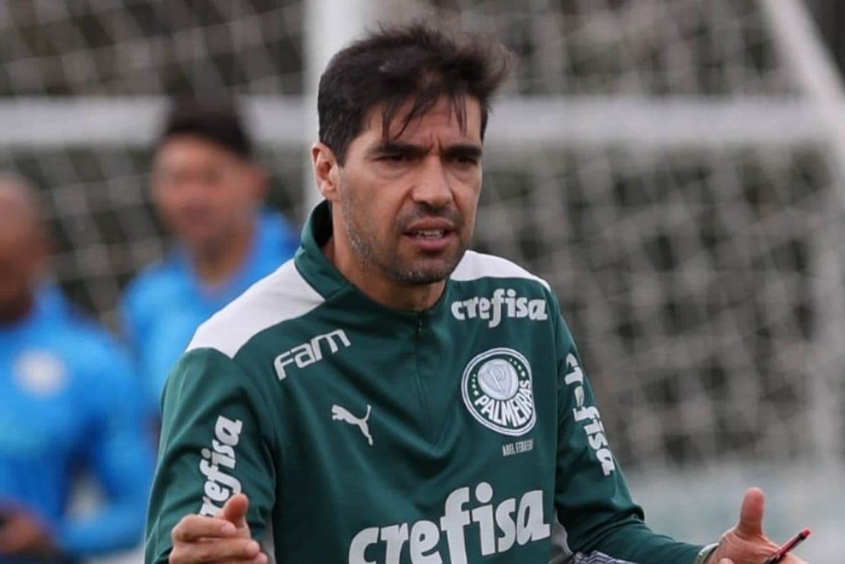 O campeão pelo Flamengo que 'fez pouco caso' de Abel Ferreira no Palmeiras e menosprezou português