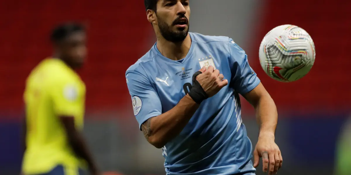 O clube paulista busca uma forte contratação para a próxima temporada e já está de olho no uruguaio.