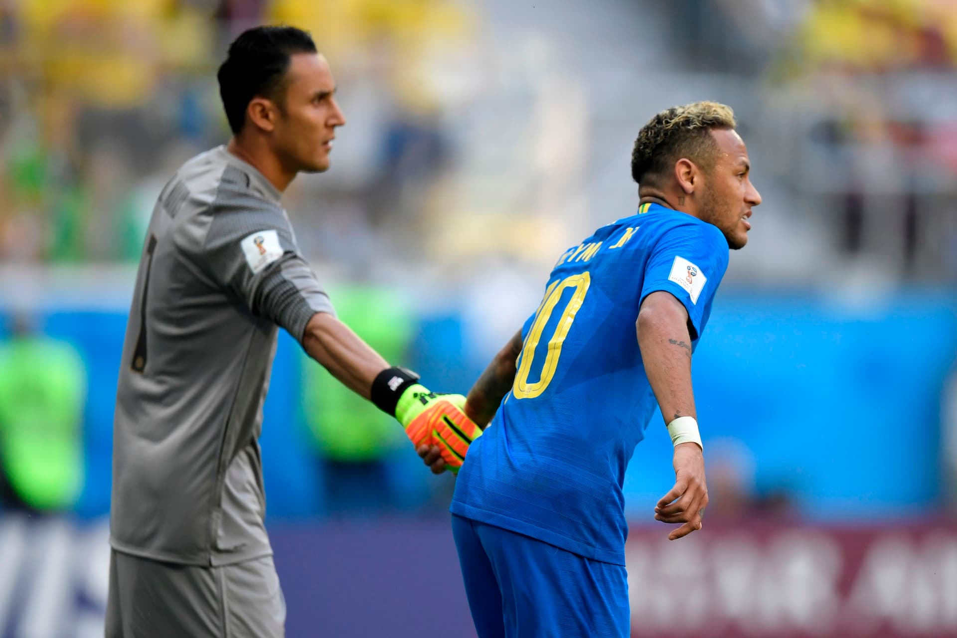 O craque brasileiro nunca escondeu sua relação com o goleiro de 35 anos que está se recuperando de uma lesão