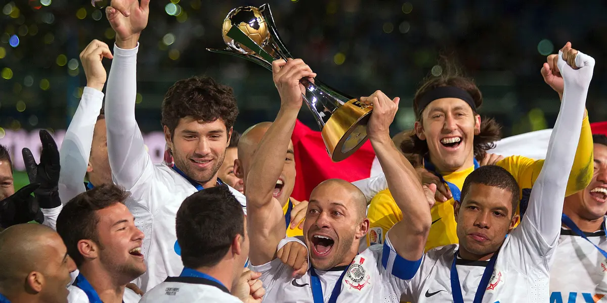 O ex-jogador do Corinthians que volta a ser desejo da torcida (Foto: Corinthians)