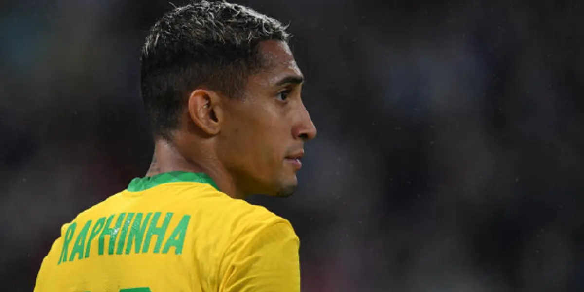 O extremo brasileiro pode ter os minutos contados no Barcelona