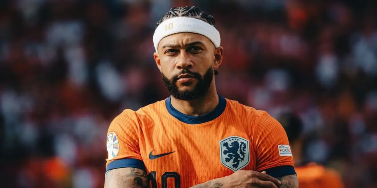 O feito de Depay que anima o torcedor do Corinthians (Foto: Holanda)