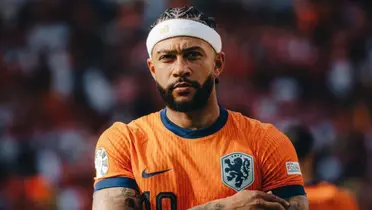 O feito de Depay que anima o torcedor do Corinthians (Foto: Holanda)