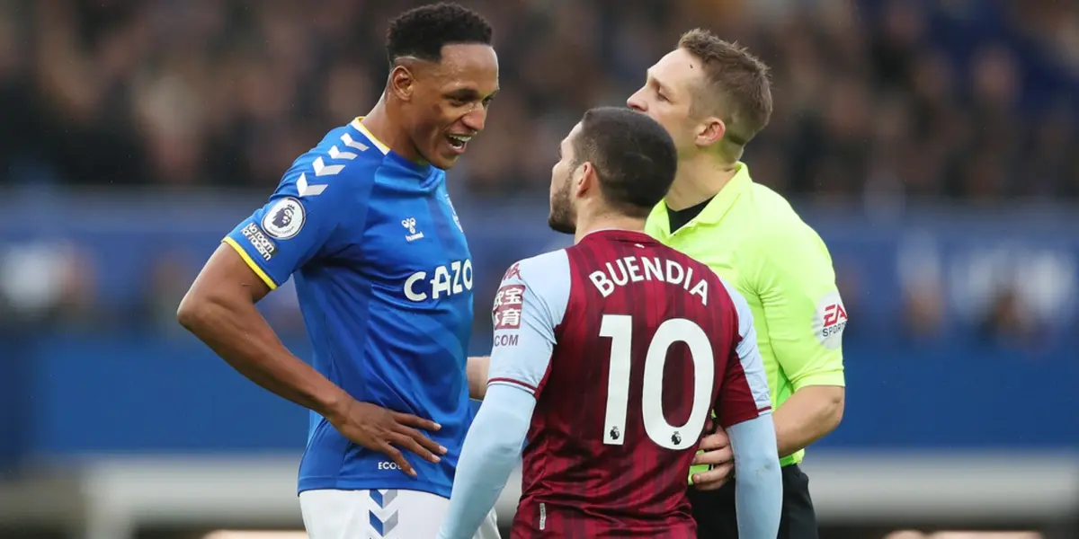 O Flamengo analisa a contratação do zagueiro colombiano para voltar a brigar por grandes coisas na América do Sul. O clube inglês não rejeita a possibilidade de vendê-lo.